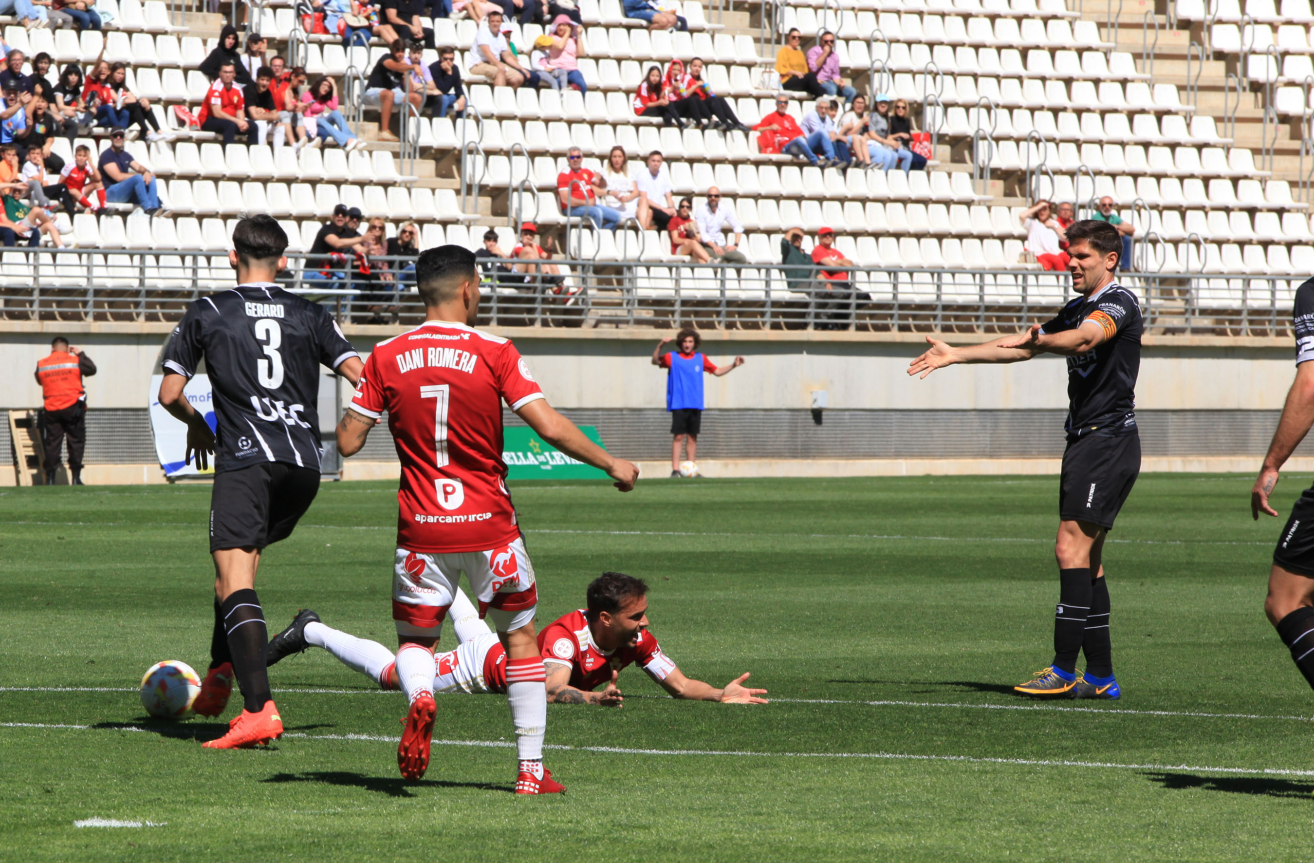 Real Murcia Cornellà 2022 2023 18