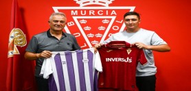 El Real Murcia tiende un puente con Argentina a través de Sacachispas
