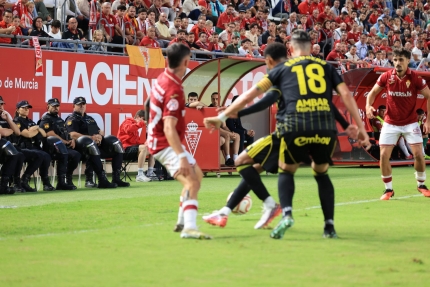 El Real Murcia y el Real Zaragoza se respetaron demasiado