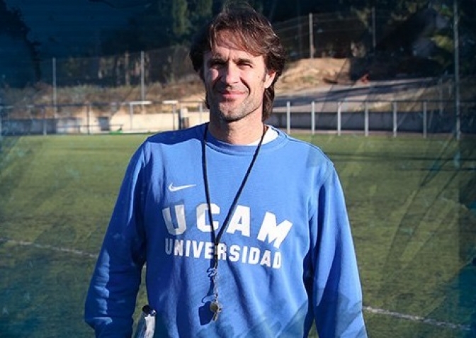 ucamcf.es